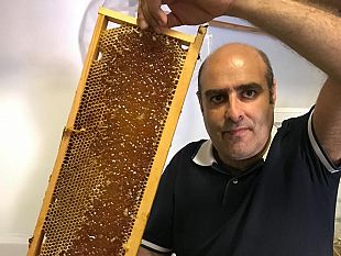 castelvetrano/vito-salluzzo-premiato-al-biol-miel-2022