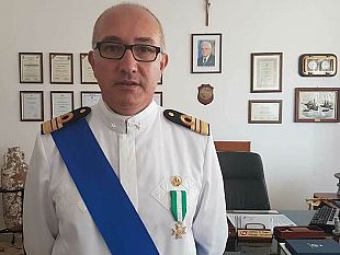 video-intervista-al-c-f-maurizio-ricevuto-neo-comandante-della-capitaneria-di-porto-di-mazara