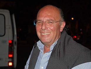 erice-card-gianni-mauro-da-misura-nobile-a-strumento-per-attaccare-lamministrazione