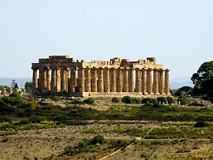 con-i-nuovi-percorsi-e-le-nuove-misure-di-sicurezza-anti-covid-ha-riaperto-il-parco-archeologico-di-selinunte