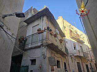 mazara-crolla-un-balcone-muore-una-donna