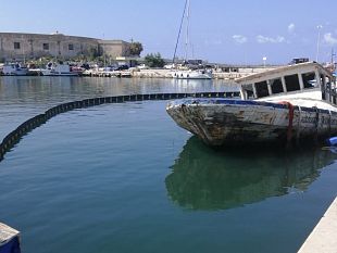 trapani-al-via-la-rimozione-dellazzurra-seconda