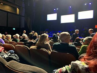 trapani-lunghi-e-calorosi-applausi-alla-prima-il-ricordo-che-se-ne-ha