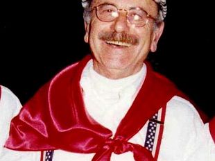 se-ne-va-gino-sciortino-tra-i-fondatori-de-li-niputi-di-lu-nannu-e-la-nanna