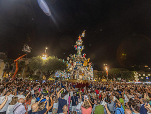 messina-processione-della-vara-edizione-2022-i-ringraziamenti-del-sindaco-basile-e-della-giunta-municipale