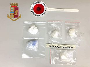 trapani-blitz-antidroga-vicino-via-fardella-insospettabili-donne-arrestate
