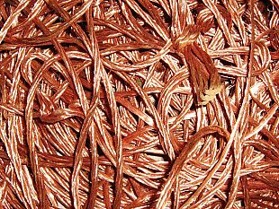 furto-di-cavi-elettrici-due-petrosileni-condannati-a-3-anni-di-carcere