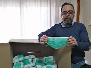 coronavirus-ditta-pugliese-dona-mascherine-per-la-citta-di-trapani