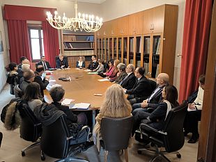 celebrazioni-80-costituente-e-voto-alle-donne-la-prefettura-presenta-evento-con-le-scuole-dal-mito-al-voto