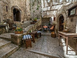 club-service-e-amministrazione-insieme-per-promuovere-lalbergo-diffuso