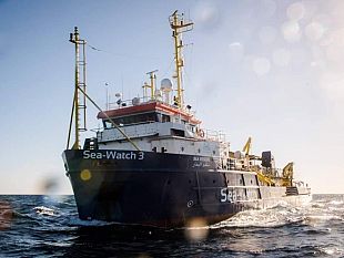 trapani/la-sea-watch-3-sbarchera-a-trapani