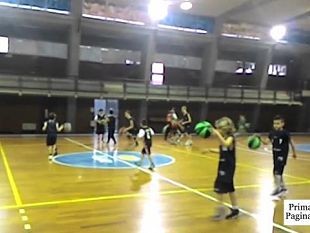 video-a-s-d-virtus-mazara-e-pallacanestro-trapani-unite-in-amicizia-e-nel-sociale