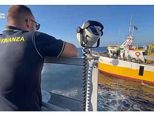 sequestrato-un-peschereccio-con-sostanze-illegali-al-largo-delle-coste-marsalesi