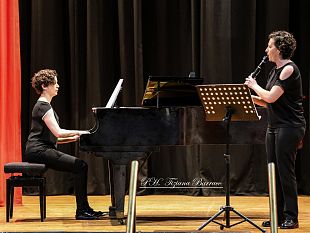 il-duo-piras-conte-incanta-marsala-con-morricone-e-mangani