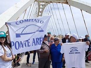 mazara-flash-mob-del-comitato-ponte-arena