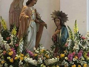 benedizione-delle-donne-in-gravidanza-presso-la-chiesa-dellannunziata