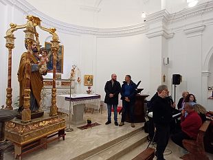 a-marettimo-torna-allantico-splendore-la-statua-del-patrono-san-giuseppe