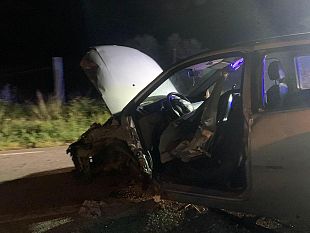 ss113-violento-scontro-frontale-tra-due-automobili