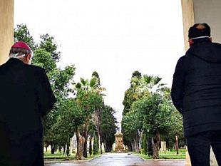 mazara-il-31-ottobre-luno-ed-il-due-novembre-cimitero-aperto-dalle-ore-8-alle-ore-17