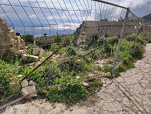 erice-cimitero-in-stato-di-degrado-sopralluogo-della-terza-commissione