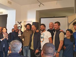 south-kensington-vince-la-battaglia-delle-egaditrofeo-sebastiano-tusa