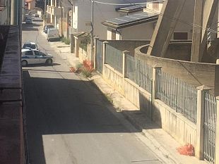 le-raffiche-di-vento-hanno-provocato-nuovi-crolli-al-serbatoio-comunale-perricone-chiede-di-intervenire