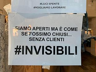 video-i-negozi-rimangono-aperti-e-la-mobilitazione-della-confcommercio-e-un-flop