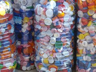 salemi-una-raccolta-tappi-per-biagio-conte-un-aiuto-solidale-e-una-scelta-ecologica