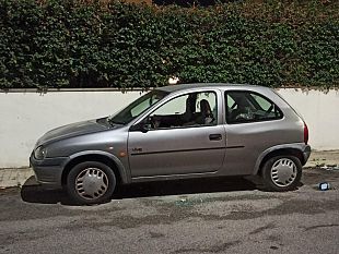 microcriminalita-a-trapani-spaccato-il-finestrino-di-unautomobile