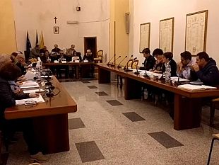 partanna-la-nostra-collettivita-onesta-e-resiliente-il-disappunto-dellintero-consiglio-comunale-alla-trasmissione-non-e-larena