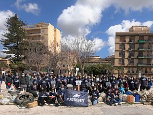 video-giornata-nazionale-plastic-free-numerosa-partecipazione-a-mazara