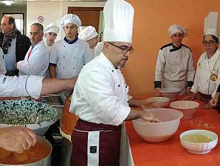 mazara-all-alberghiero-francesco-ferrara-l-arte-del-couscous-in-tavola
