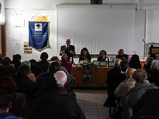 il-ricordo-del-giornalista-franco-auci-tra-racconti-testimonianze-e-premiazioni