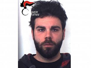 ballata-piantagione-in-casa-arrestato-dai-carabinieri-cuoco-trapanese