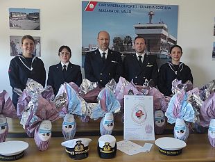 mazara-la-capitaneria-di-porto-partecipa-alliniziativa-cerca-un-uovo-amico