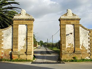 arco-di-trenta-salme-4-consiglieri-comunali-chiedono-controlli-sulla-staticita-e-la-riapertura-al-traffico