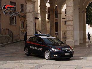 evade-dai-domiciliari-e-ruba-in-un-supermercato-arrestato-giovane-alcamese