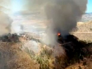 fiamme-a-montagna-grande-nella-notte-si-e-rischiato-il-disastro-ad-ardigna
