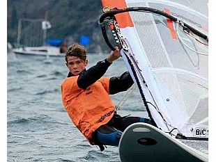 societa-canottieri-marsala-roman-sorrentino-partecipera-ai-prossimi-campionati-italiani-classi-olimpiche