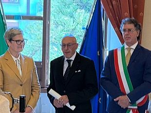 campobello-in-occasione-della-festa-della-repubblica-consegnate-onoreficenze-al-rag-signorello-e-al-do