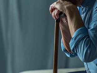 salemi/si-spacciano-operai-di-unazienda-elettrica-anziano-91enne-malmenato-e-rapinato