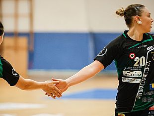 pausa-per-le-nazionali-sono-quattro-le-arpie-convocate-in-azzurro