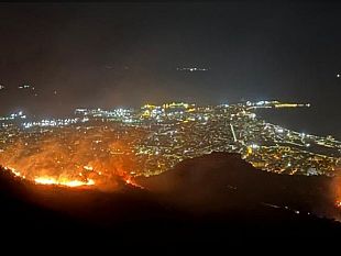 erice-incendio-notturno-in-localita-gianguzzi-grazie-a-chi-ha-contribuito-allo-spegnimento