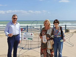 alla-siaggia-playa-di-castellammare-torna-il-pesce-mangiaplastica