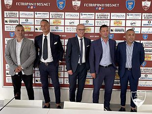 trapani-il-presidente-marco-la-rosa-si-presenta-al-via-il-nuovo-corso-granata