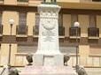 scritte-ignote-sul-monumento-ai-caduti-della-i-guerra-mondiale