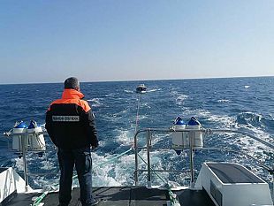 mazara-la-guardia-costiera-soccorre-tre-diportisti-rimasti-alla-deriva