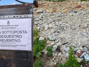 mazara-la-pm-sequestra-una-discarica-abusiva-di-sfabbricidi-continua-labbandono-di-rifiuti-nel-territorio