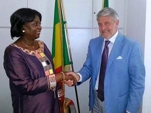 sara-il-senegal-a-rappresentare-l-africa-sudanese-a-blue-sea-land-2014