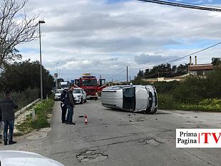 mazara-incidente-sulla-ss115-auto-si-ribalta